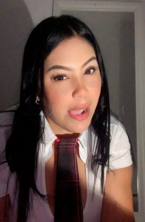 Sexi caliente te complacera