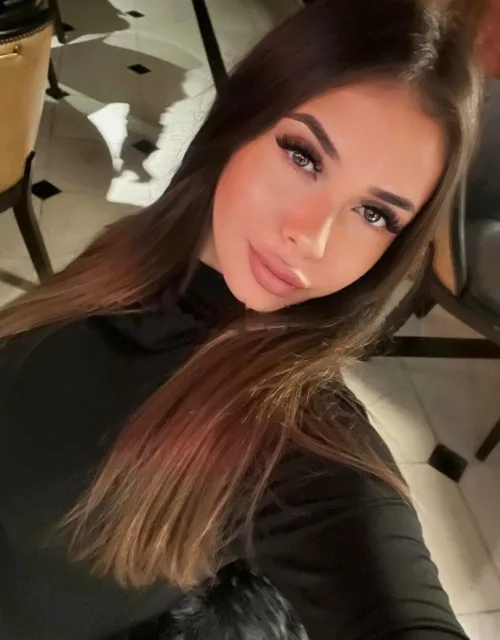 NUEVA CHICA UCRANIANA
