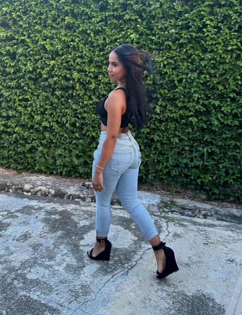 Rebeca Córdoba, escort