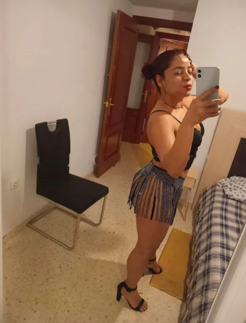 Seductora y cariñosa latina