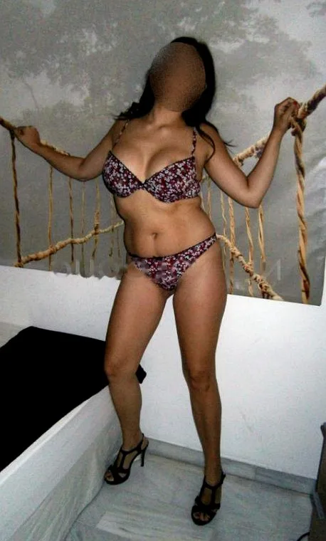 Karla Granada, escort