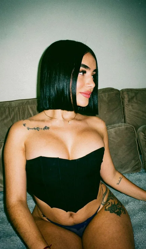 Flaca Colombiana Escort de Lujo