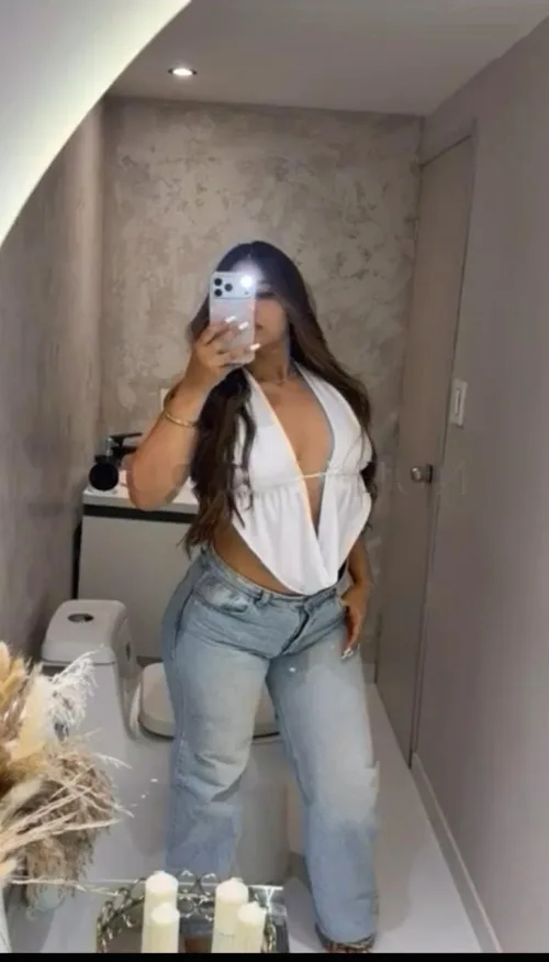 Bombom latina