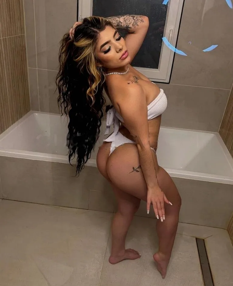 GUAPISIMA CUERPAZO CARIÑOSA DE LUJO