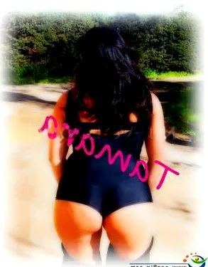 Luna Badajoz, escort