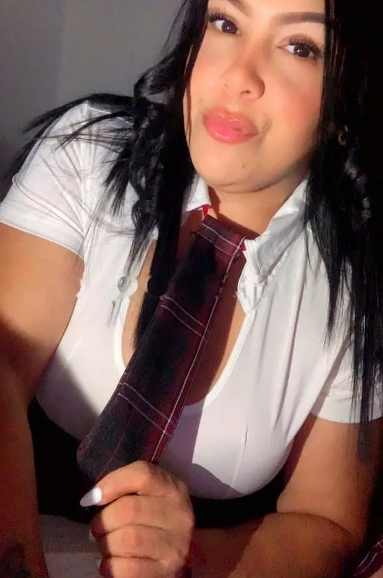 Sexi caliente te complacera