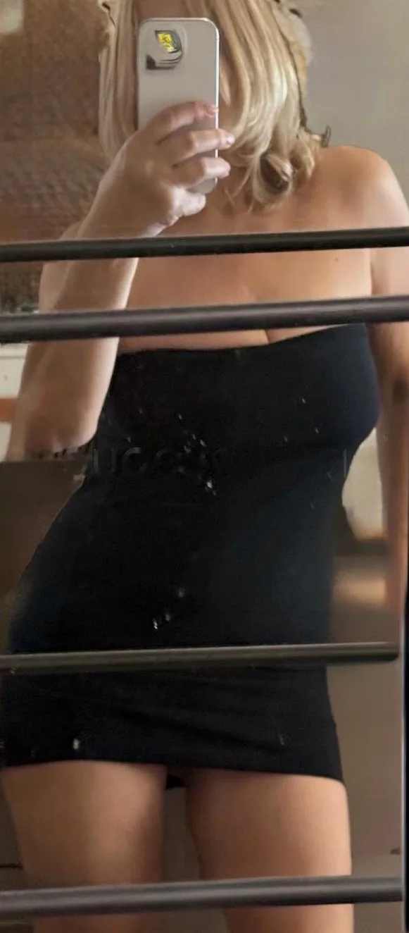 Cariñosa rubia madurita te sorprenderás!