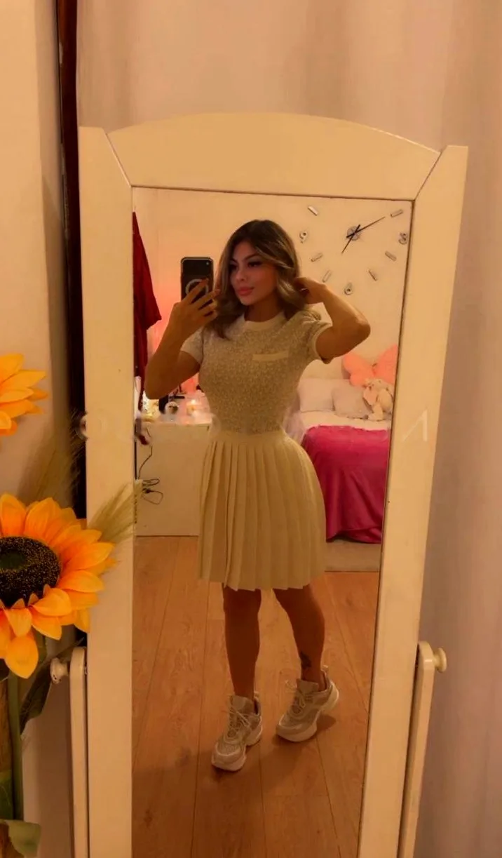 Hermosa Rubia Paisa