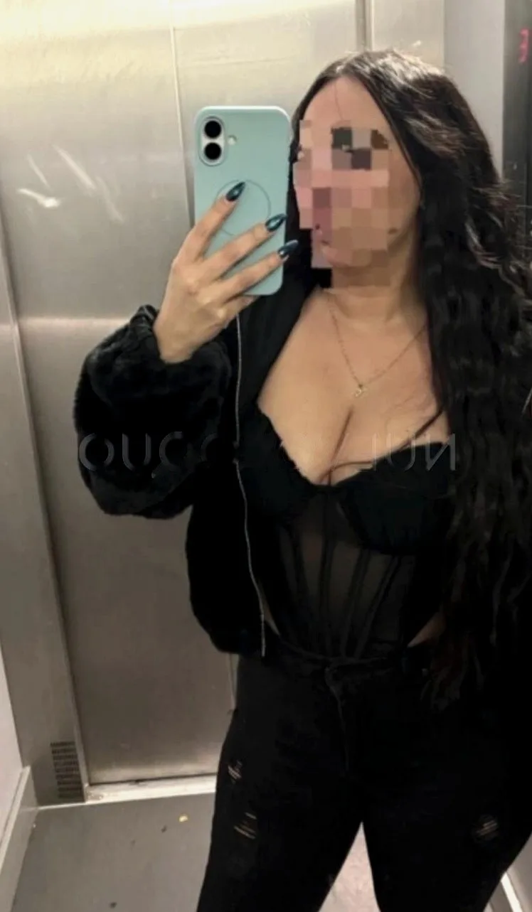 Venezolana muy bonita y joven