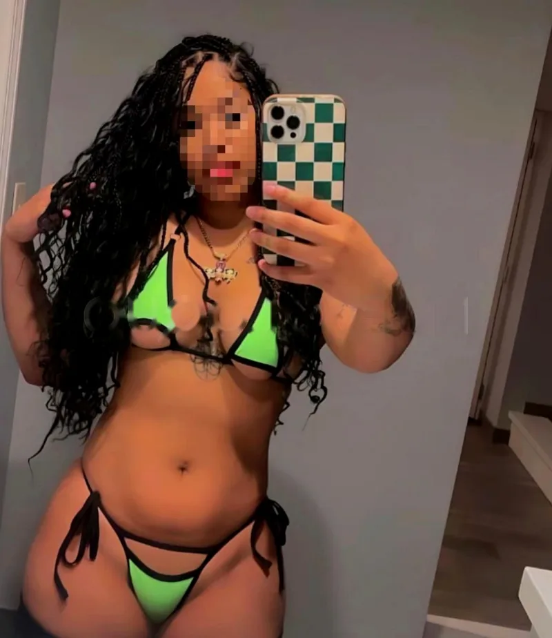 Taysha, escort en Granada