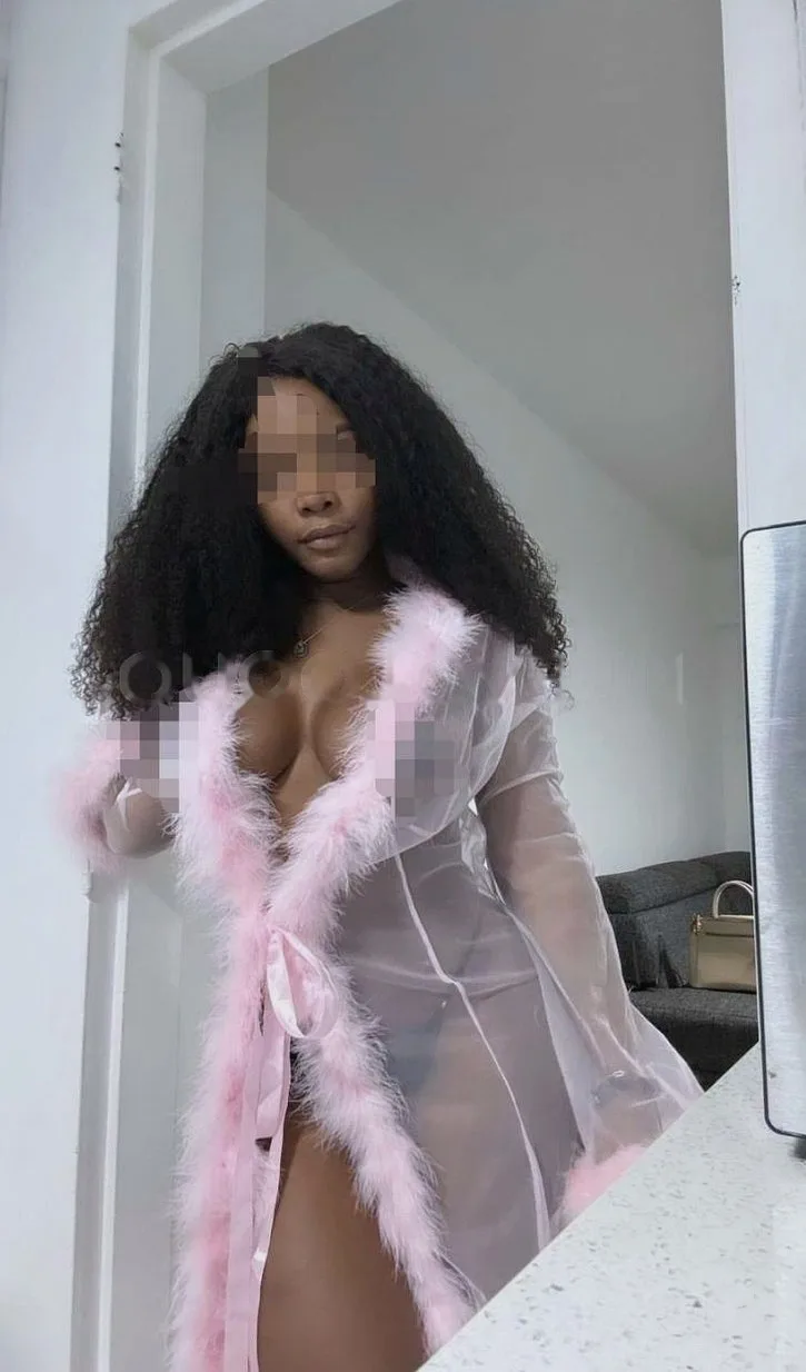 NEGRA CALENTORA COMPLETA