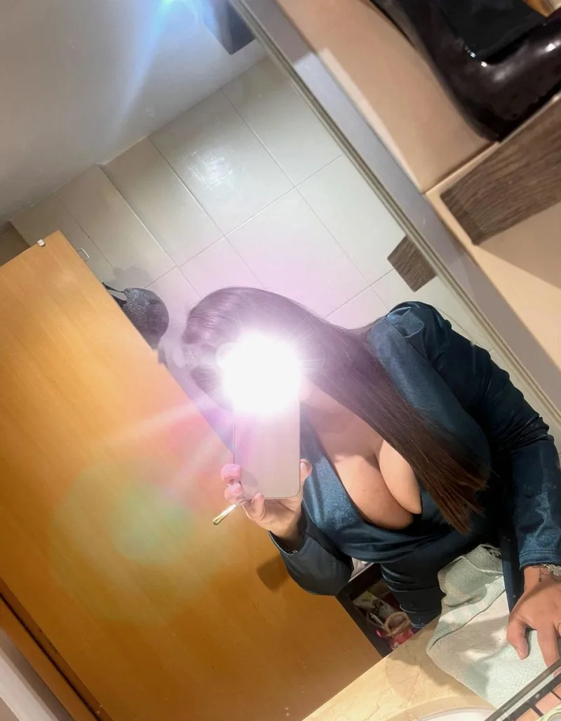 Alessia, escort en Girona