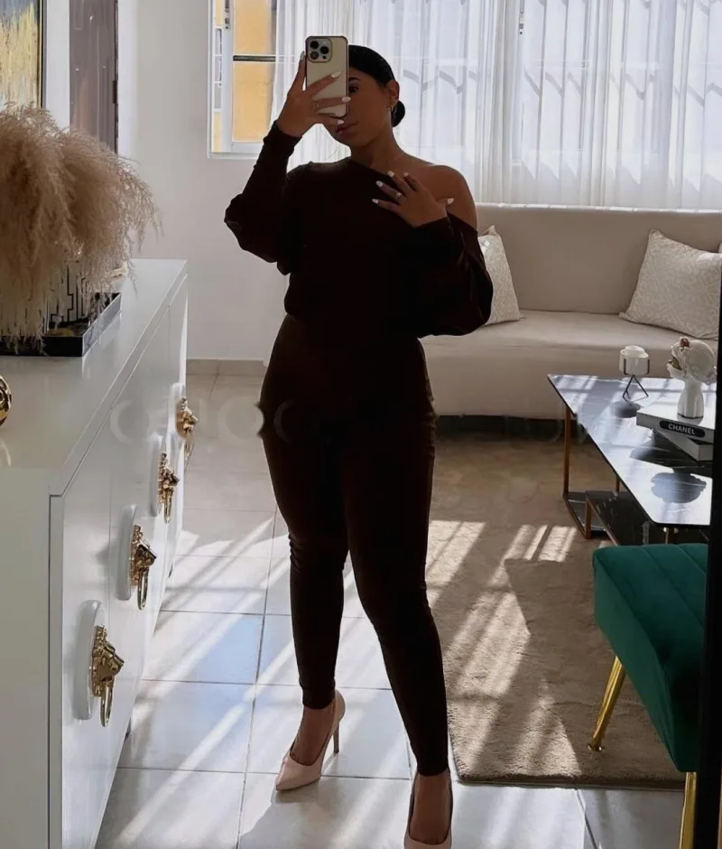 Pamela Córdoba, escort