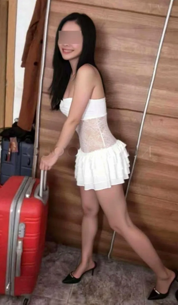 Kenia, escort en Girona