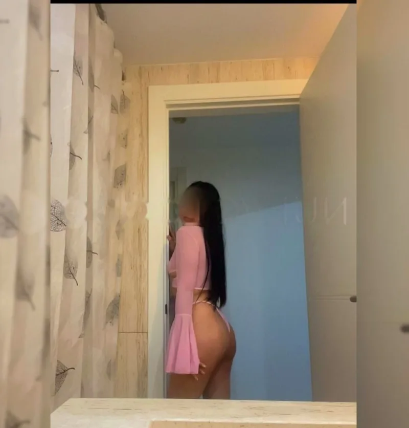 NOVEDAD EN GIRONA!! Hermosa colombiana