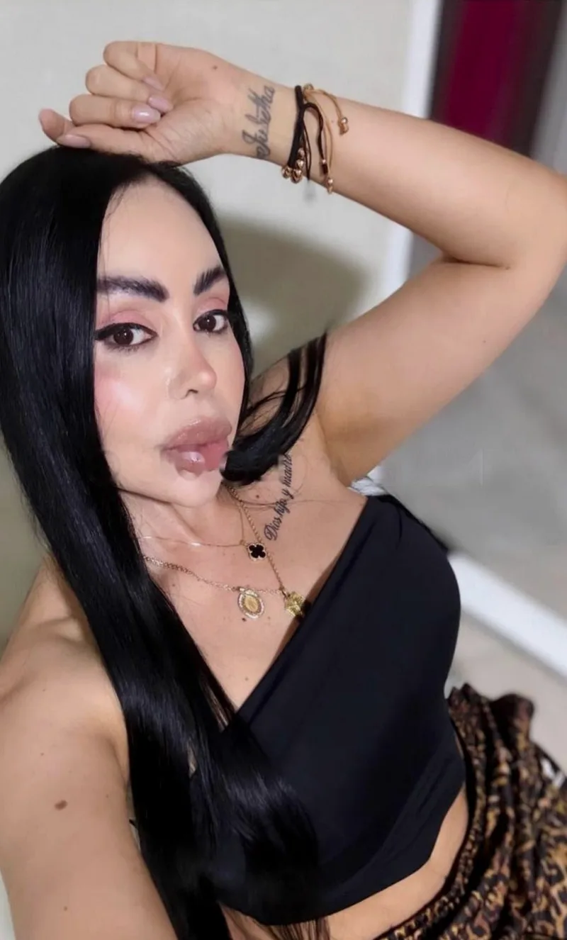 Karina Colombiana llegada ahora