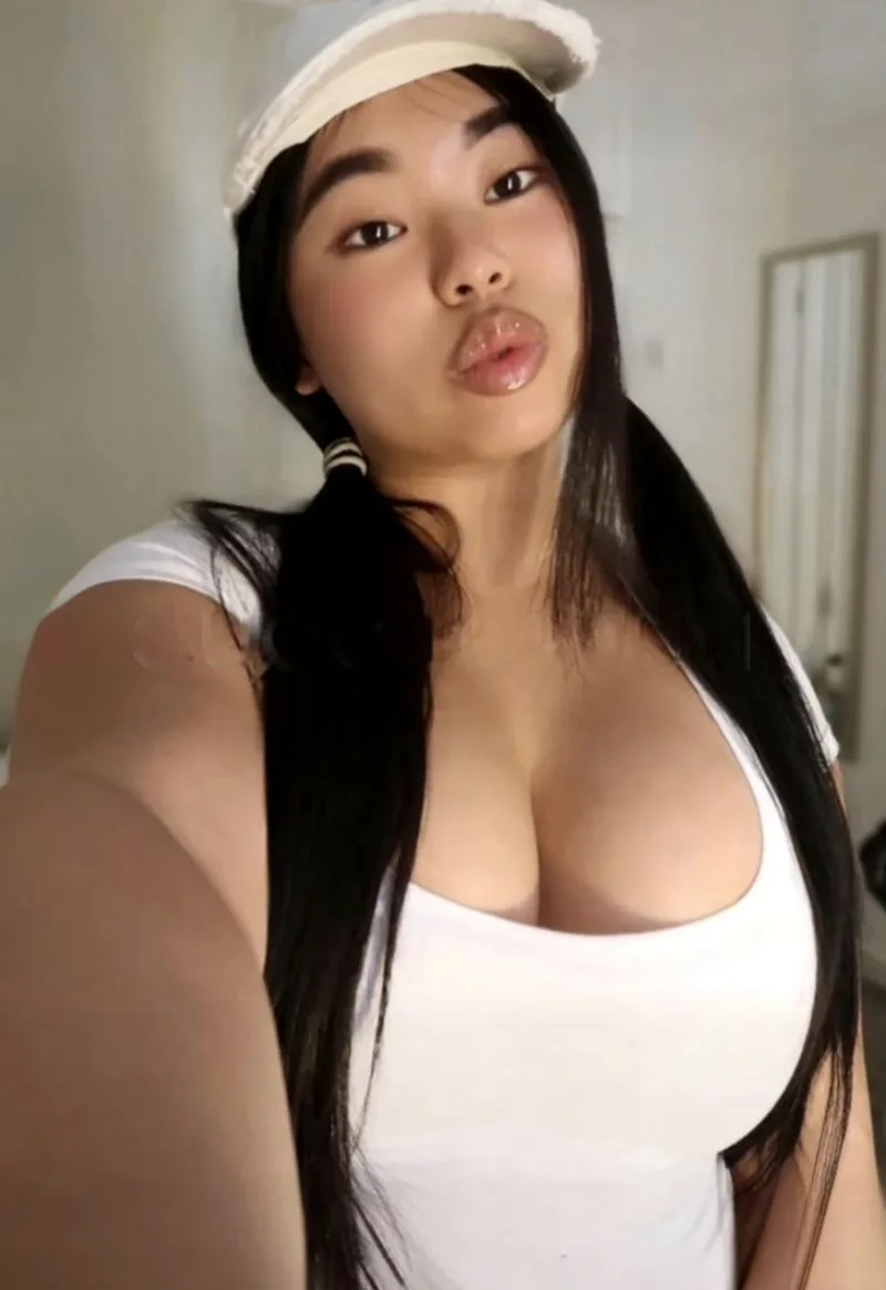 Julia, escort en Barcelona