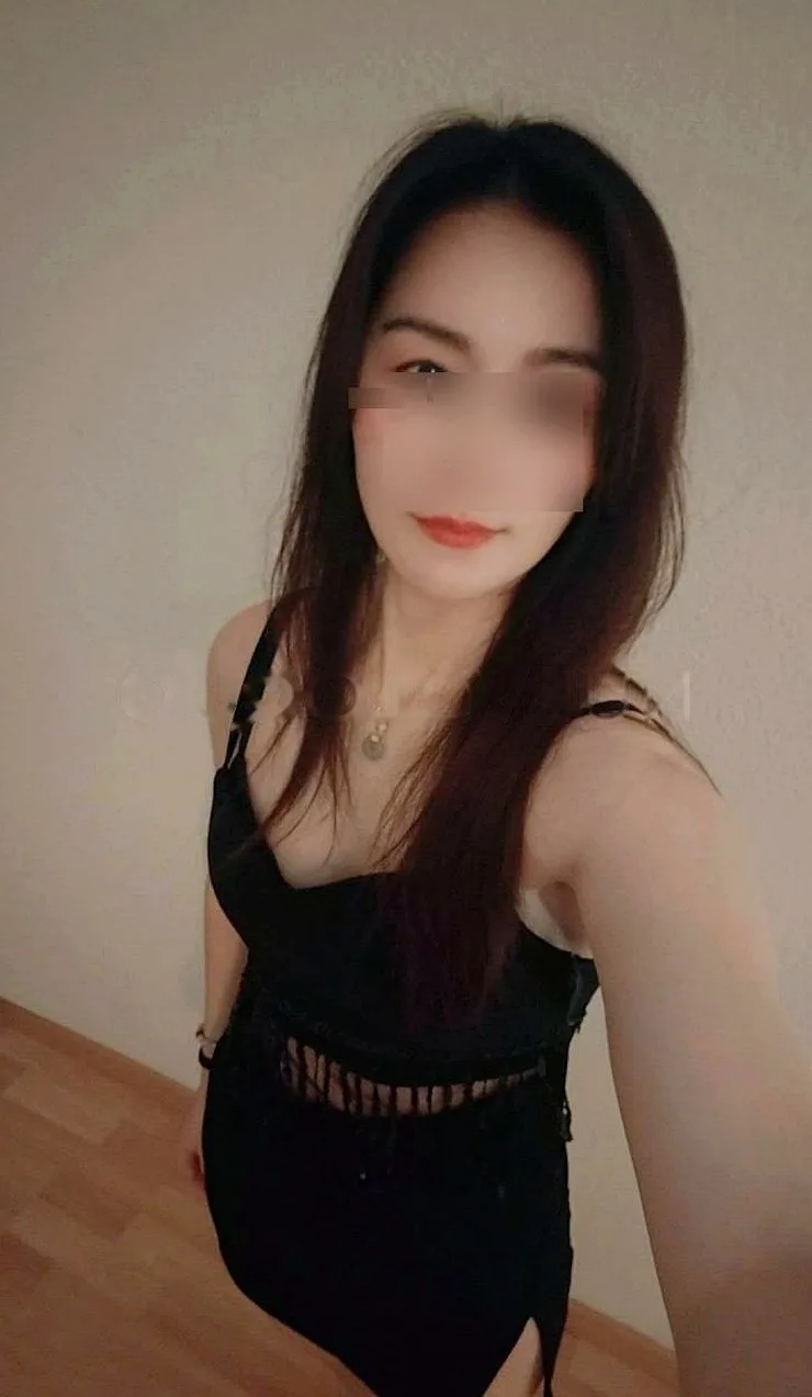 Vera Asiática, escort en Barcelona