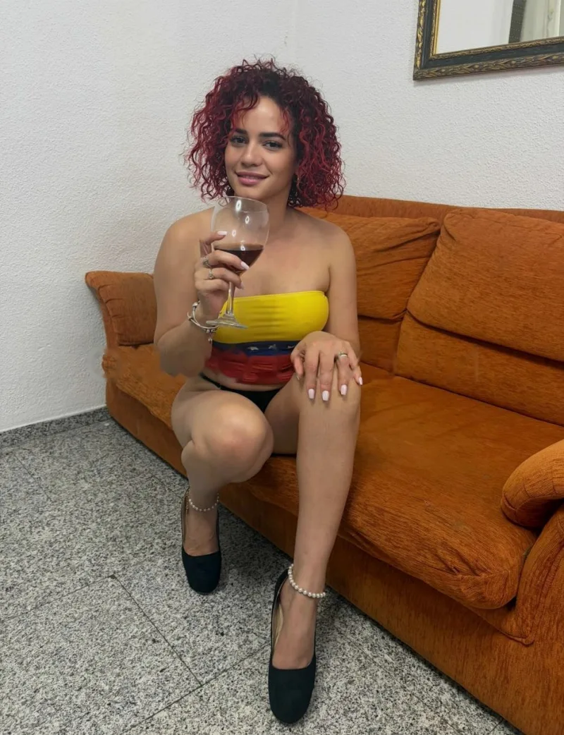Latina novedad
