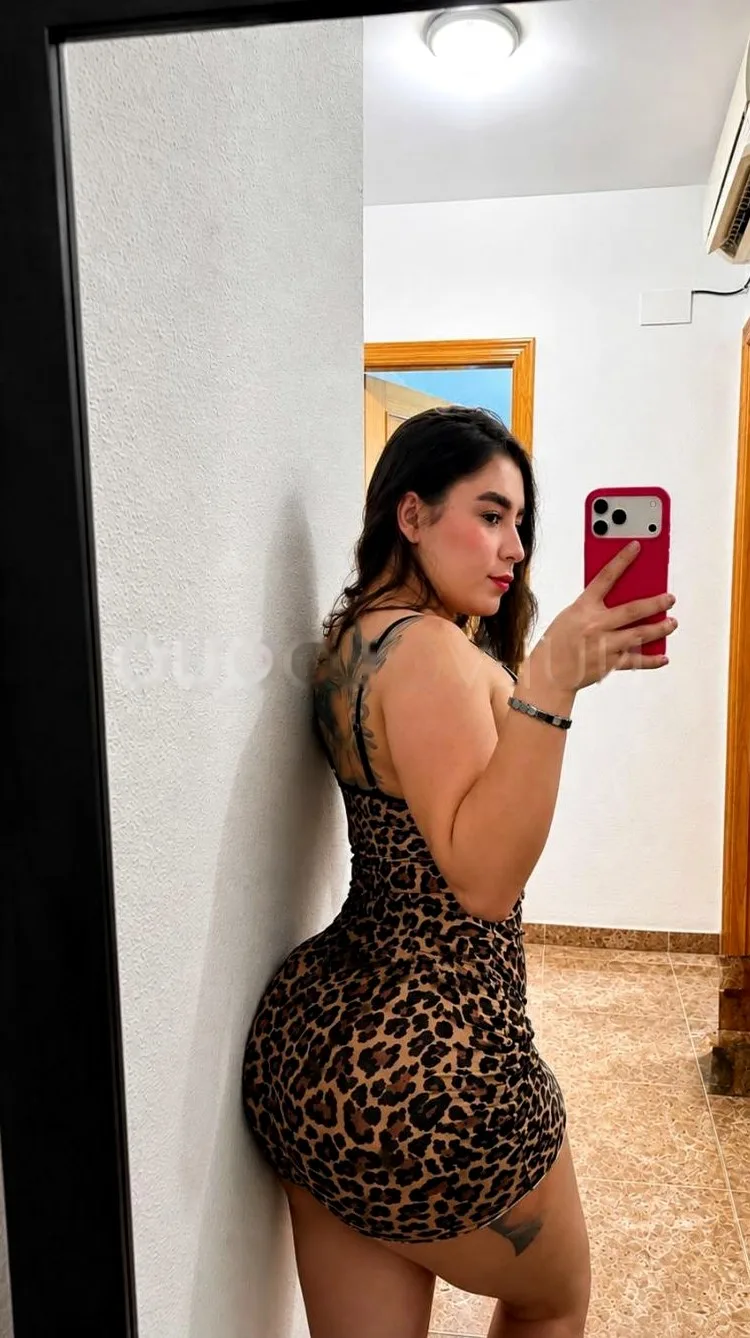 Recién llegada muy cariñosa