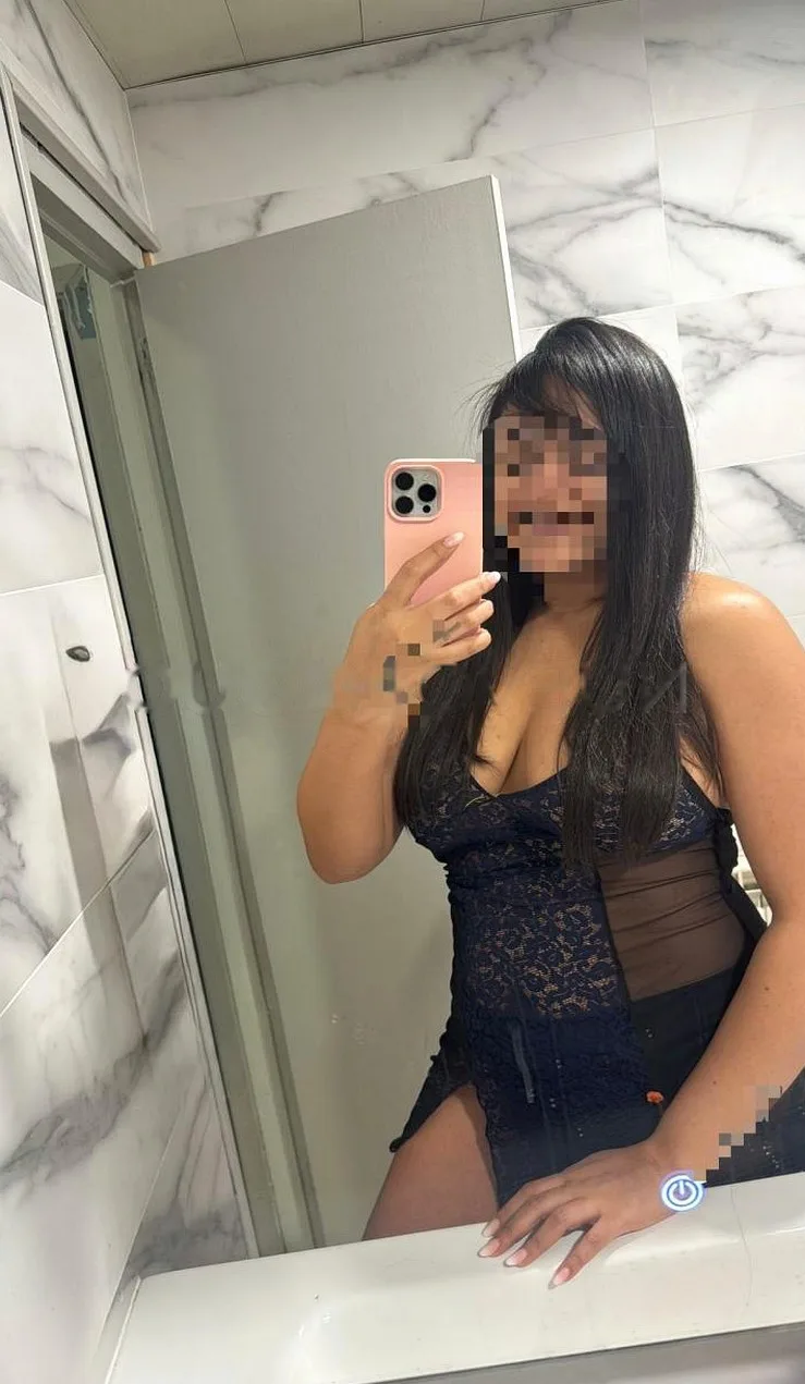 Brasileirã CALIENTE , AMABLE