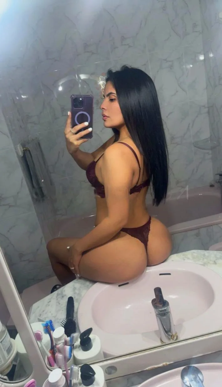 Deliciosa Latina