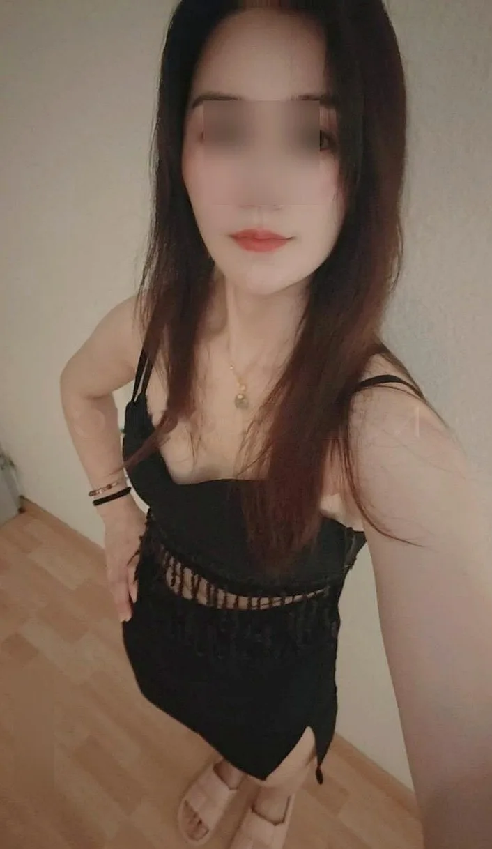 Vera Asiática, escort en Barcelona