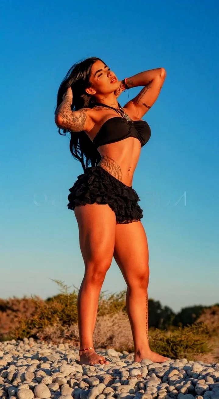 Colombiana Acompañante de Lujo en Ibiza