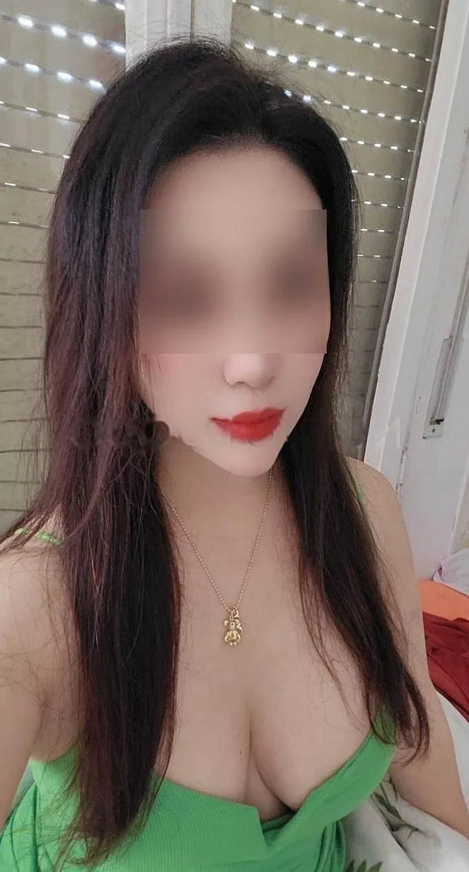 CHICA SERVICIO SIN PRISA ENCANTADORA