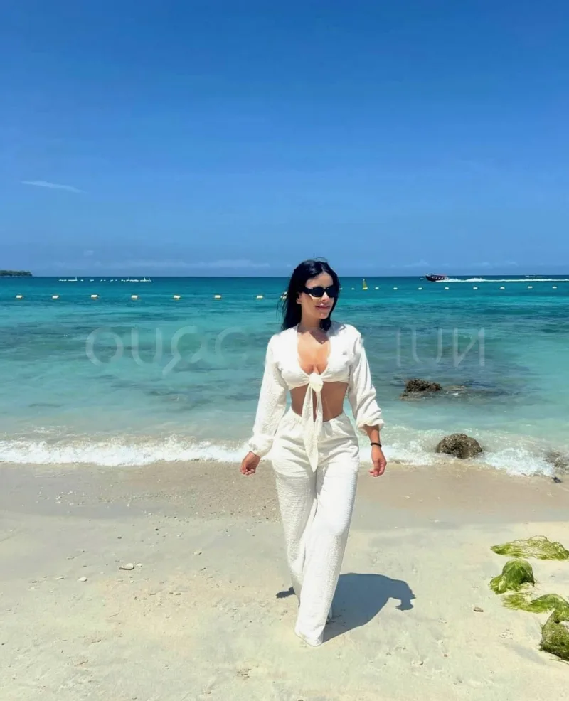 Noa, escort en Alicante
