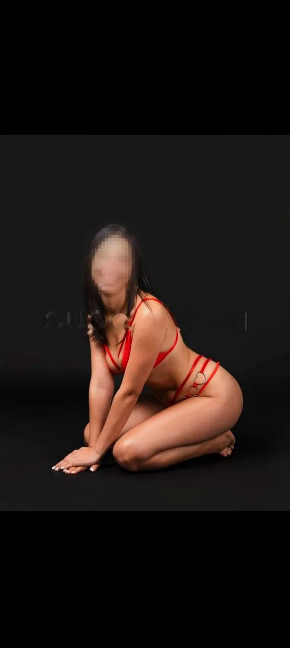 Escort cariñosa y cercana