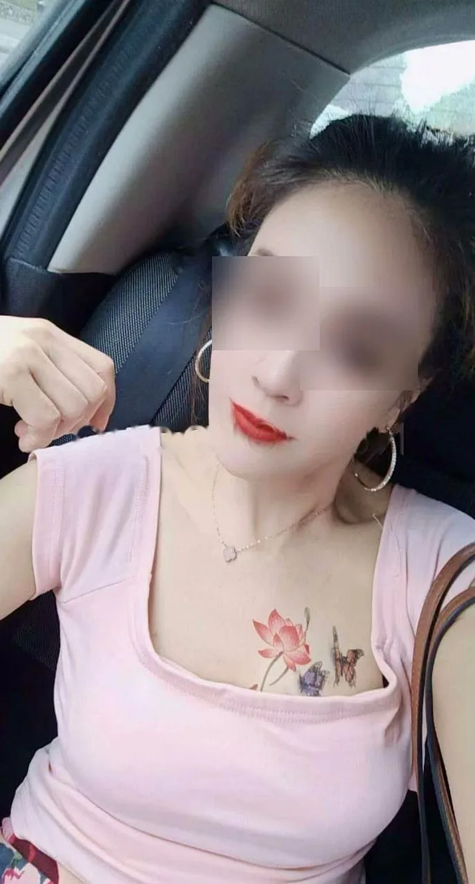 Daniela Asiática, escort en Barcelona