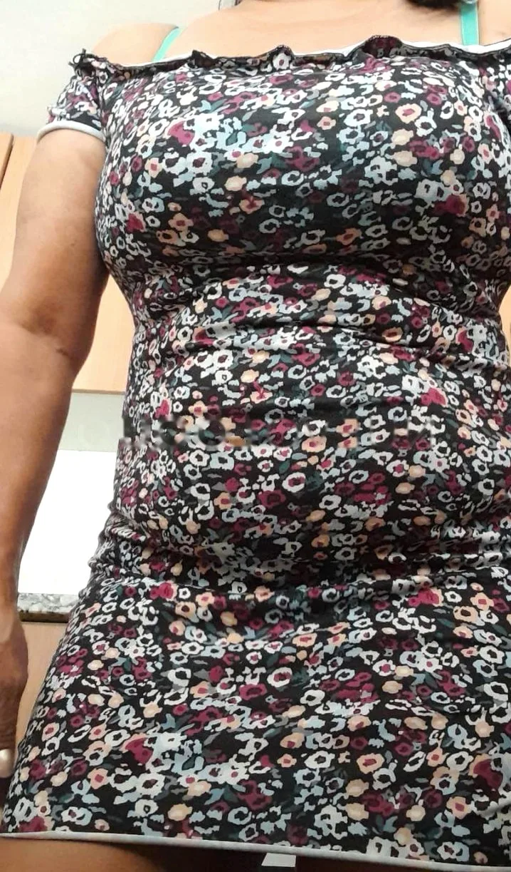 Abril Latina, escort en Girona