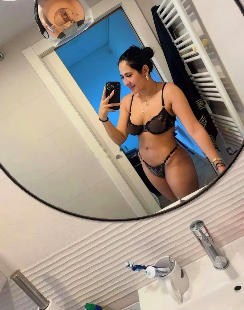 LATINA SENSUAL