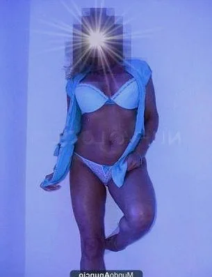 Daniela, escort en Alicante
